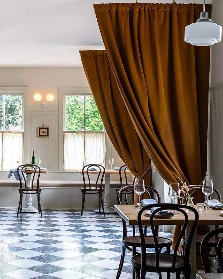 Hotels & Restaurants Curtains